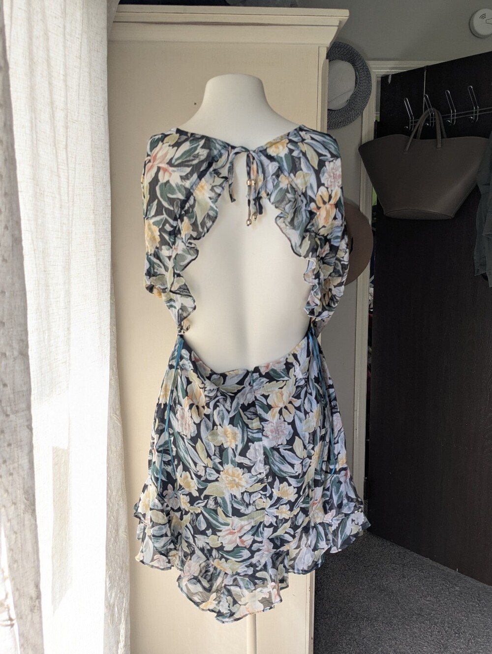 Pedal & Pup Floral Chiffon Open Back Mini Dress NWT - Picture 3 of 7